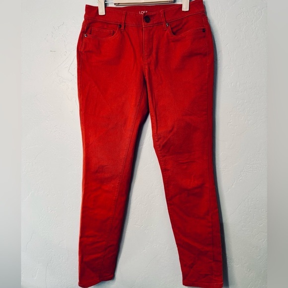 Ann Taylor Jeans Curvy Fit Skinny Jeans Red Washed Color Denim SZ 2 - Like NEW! - Picture 4 of 16